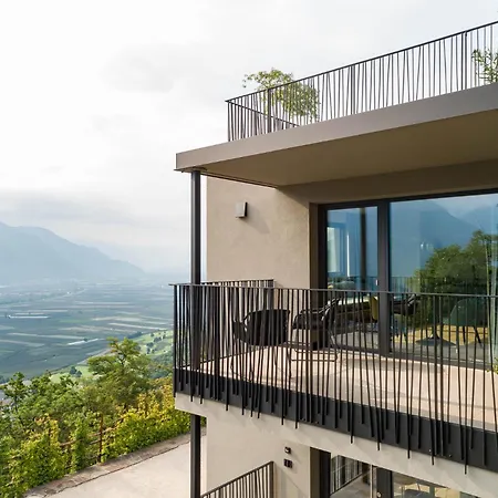 My Spring - Panoramic Suites Lana Exterior photo