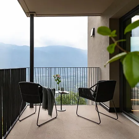 My Spring - Panoramic Suites Lana Room photo