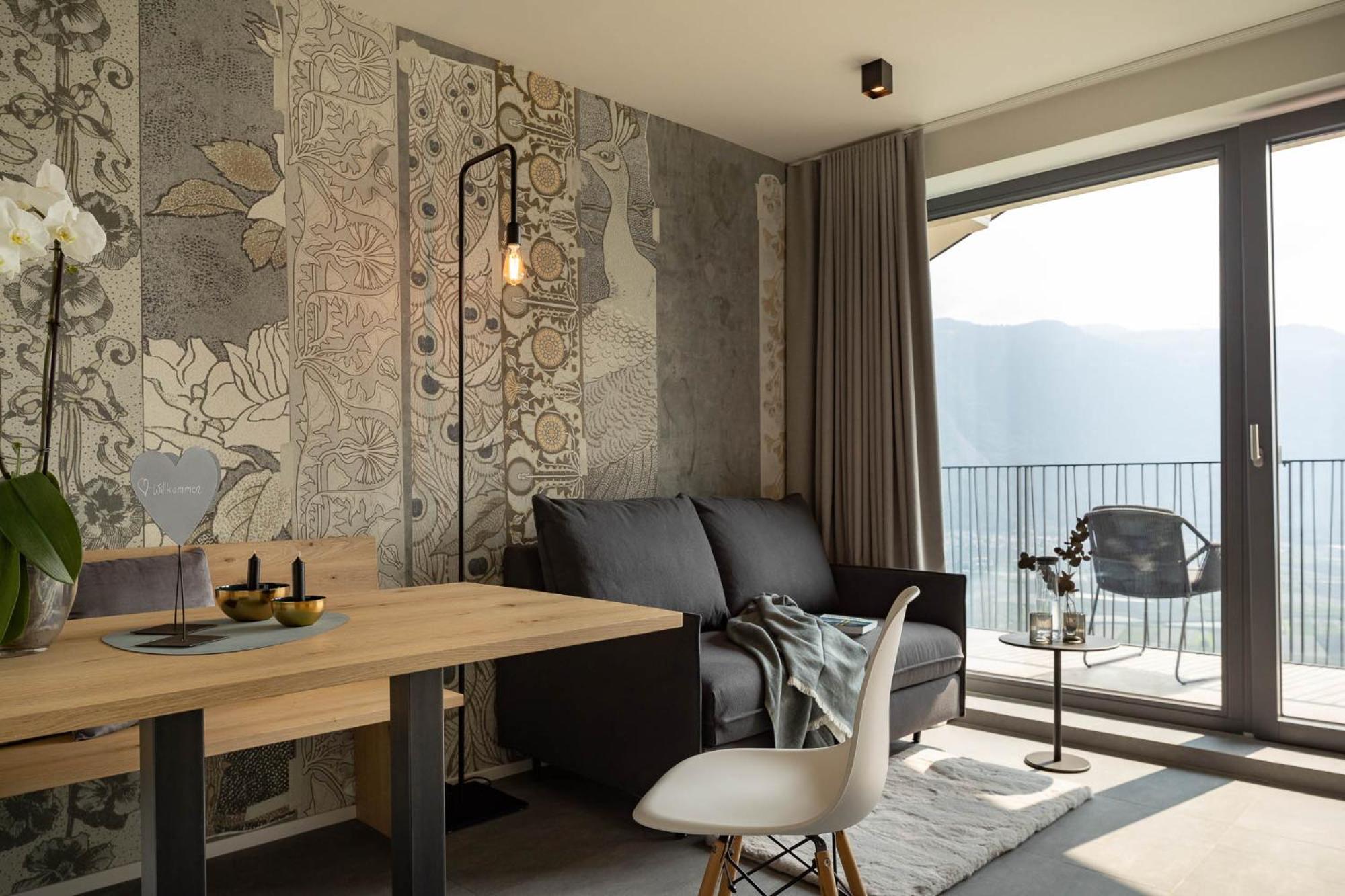 My Spring - Panoramic Apartment